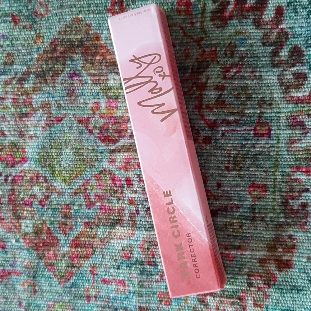 👀Mally Dark Circle Corrector